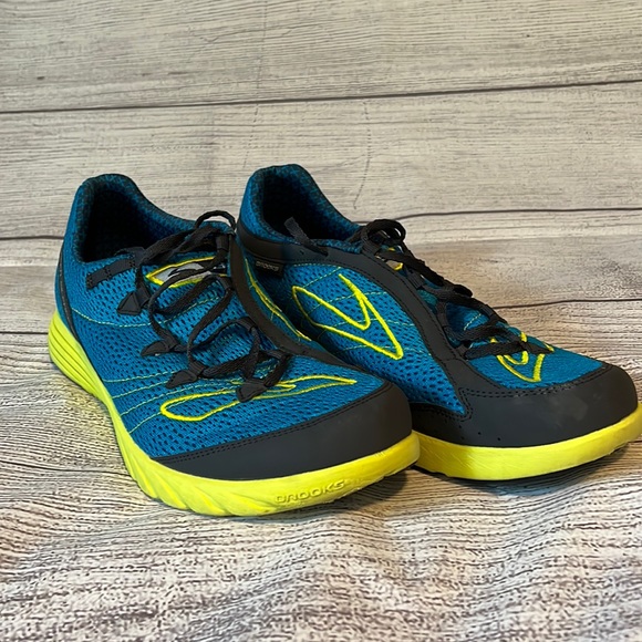 Brooks Other - Men’s Brooks Green Silence Running Shoes